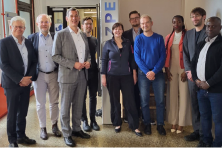 Volkmar Klein (MdB) und Jens Kamieth (MdL) besuchen Zentrum für Planung und Entwicklung Sozialer Dienste (ZPE) der Universität Siegen – Heimische CDU-Abgeordnete informieren sich über Forschungsaktivitäten des ZPE in Ghana